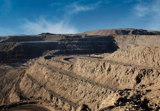 Qué es un Seguro de Caución y cómo puede mejorar la liquidez de las empresas de Minería, Canteras y Hormigón